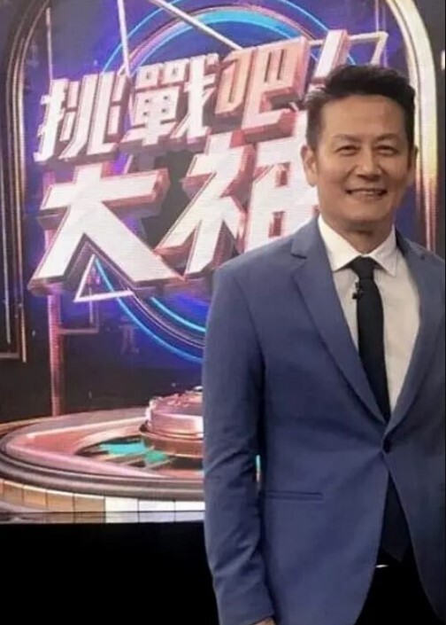 推特【小简喵酱奶糊】三人春晚 - 吾色網